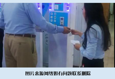 超声波体重身高测量仪告诉你一个扎心的事实使用这种仪器检测可能会让你变矮！